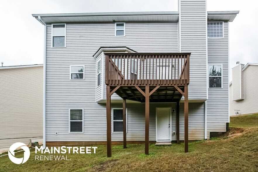 Building Photo - 4114 Sitka Dr