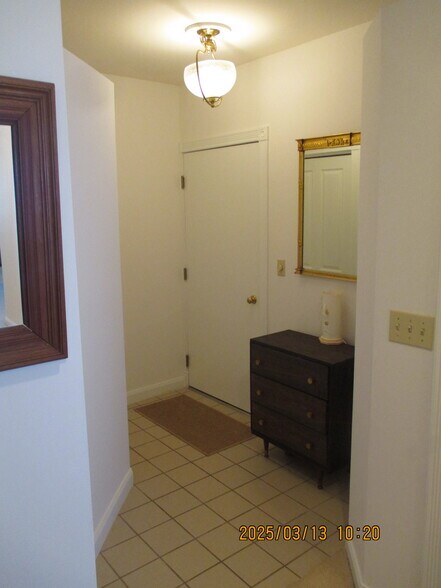 Building Photo - 4144 Ridge Rd