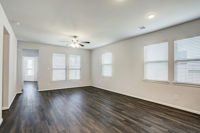 Building Photo - 8106 Cliffside Terrace Ct