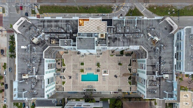 Building Photo - 140 S Dixie Hwy