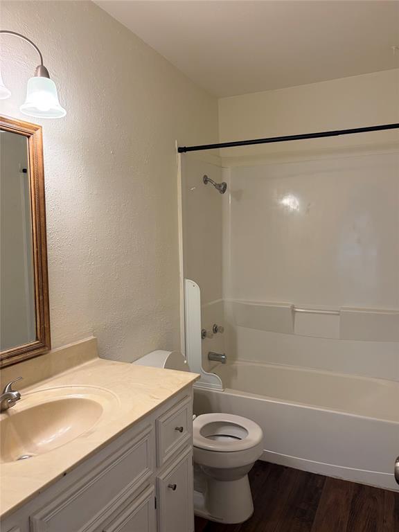 Building Photo - 1404 Andra Ln