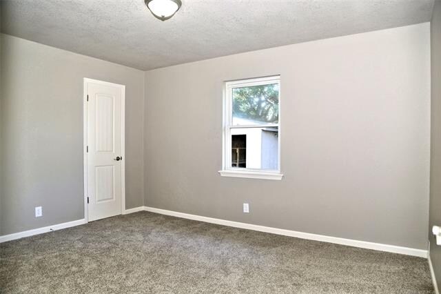 Building Photo - 1262 E 140th St