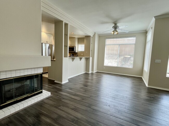 Building Photo - 12604 Carmel Country Rd