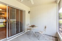 Building Photo - Kensington Lakes 1604