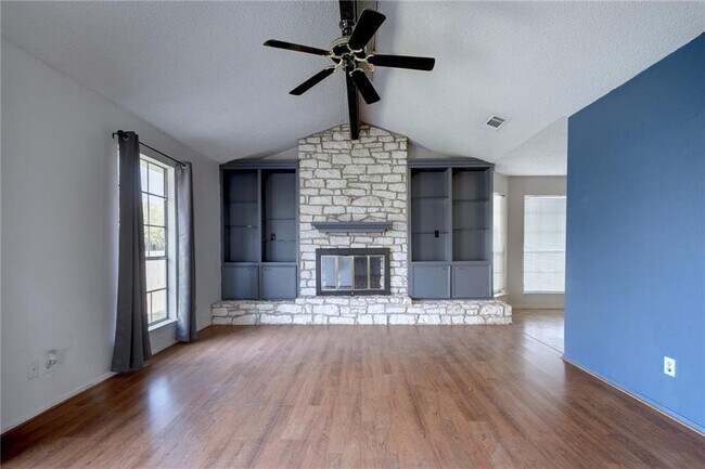 Building Photo - 3916 Stoney Hill
