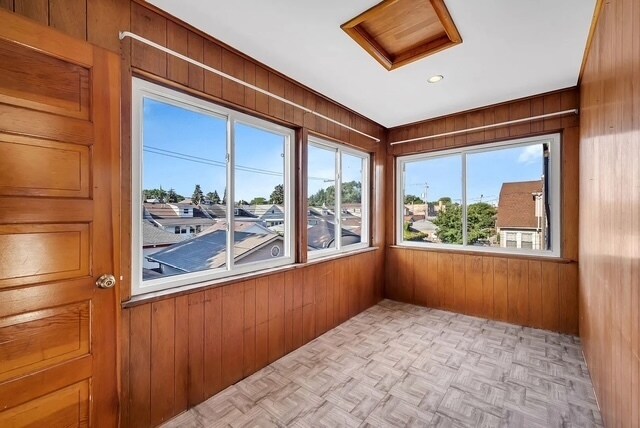 Building Photo - 4915 W Grace St