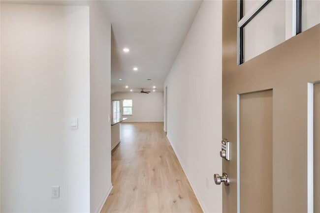 Building Photo - 2921 Owl Head Dr