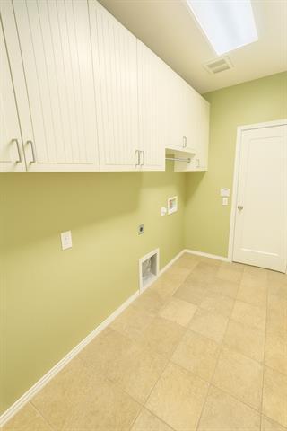 Building Photo - 418 Sonoma Dr