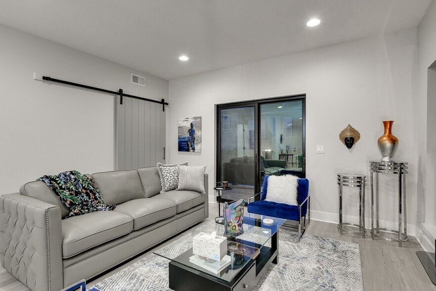 Storage on every floor - 1013 Park Ave