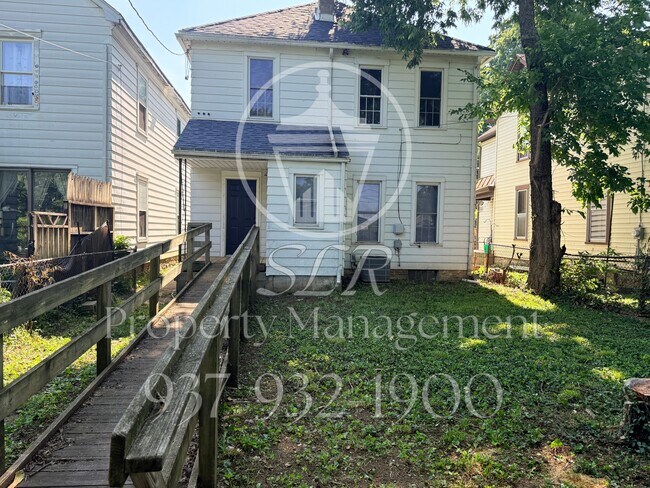Building Photo - 617 St Paul Ave