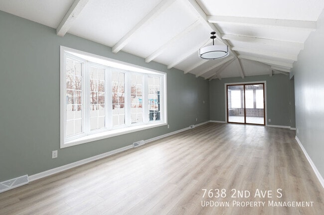 Building Photo - 7638 2nd Ave S