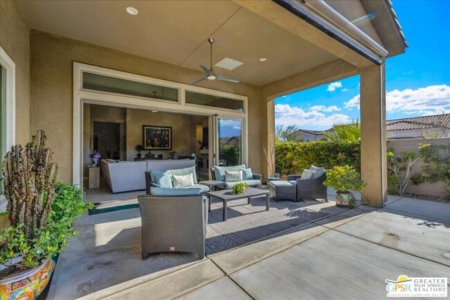 Building Photo - 81 Claret