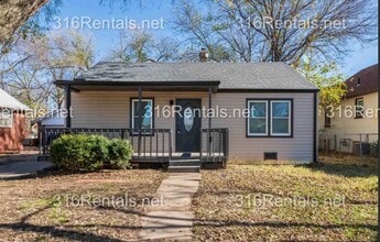 Building Photo - $995 - 2 bed 1 bath - COMING SOON! Single Family Home