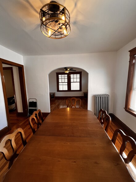 Building Photo - 97 1st St