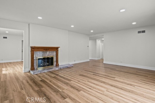 Building Photo - 5952 Par Cir