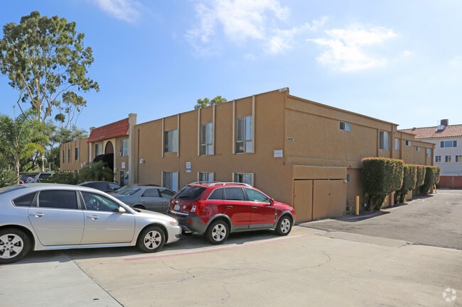 Building Photo - Marcellena Villas