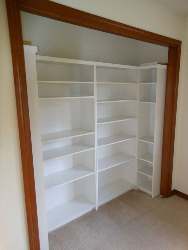 Building Photo - Great 3 Bedroom Ranch in Vancouver!