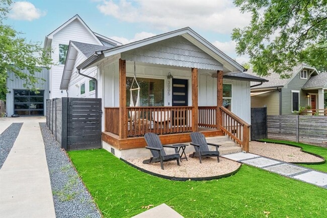 Building Photo - 3005 Kuhlman Ave