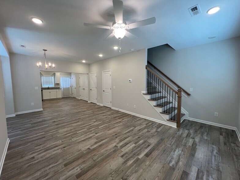 Building Photo - 3768 S Mebane St