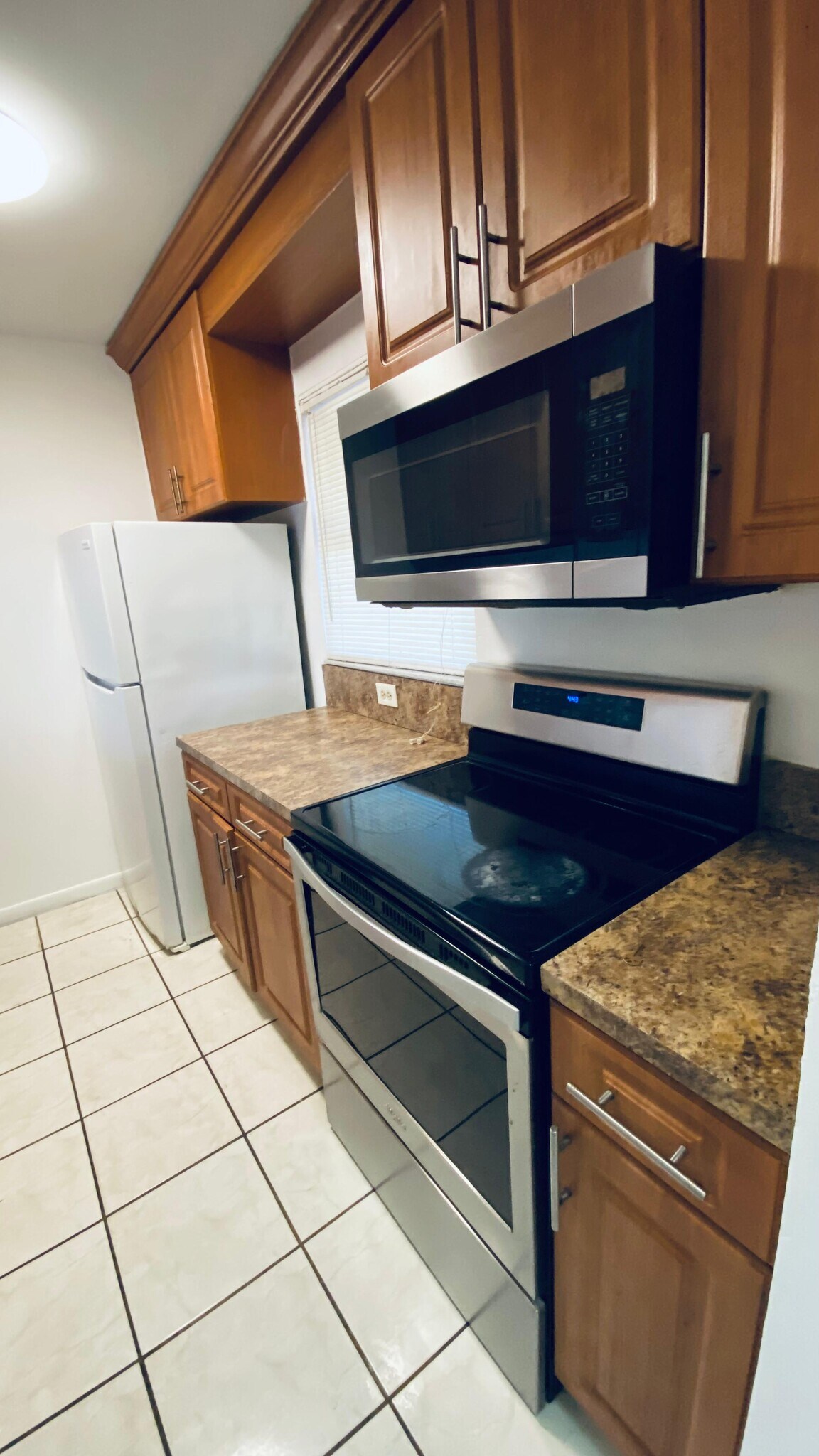 Building Photo - 3276 NW 102nd Ter