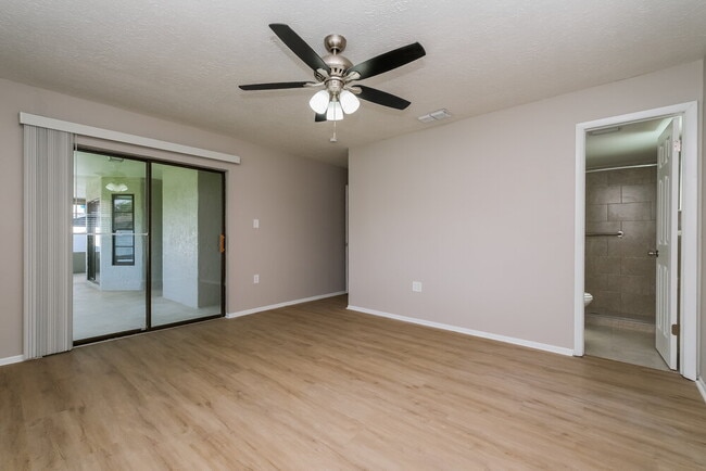 Building Photo - 8630 Indies Dr