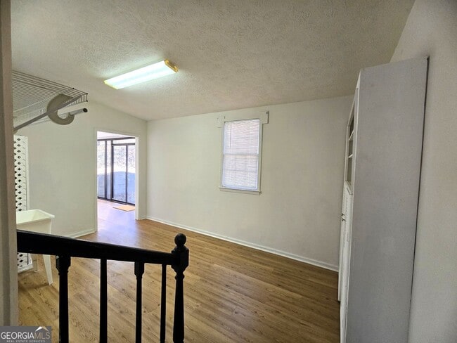 Building Photo - 2015 Gibralter Way