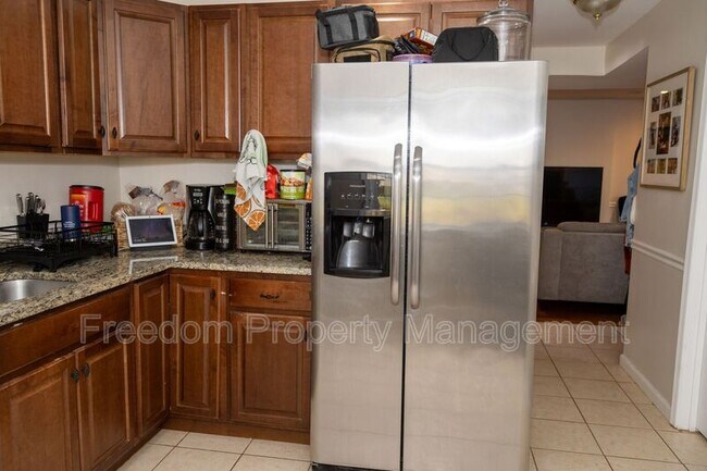 Building Photo - 5317 Macwood Dr