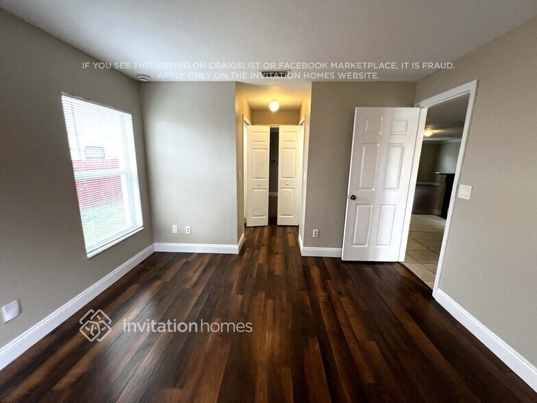 Building Photo - 1507 SW California Blvd