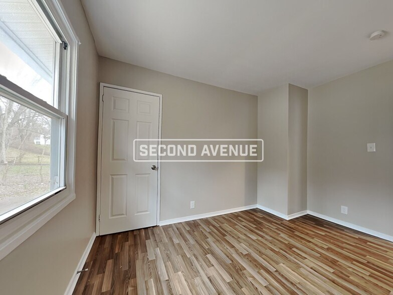 Building Photo - 1722 Monterey Ct