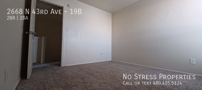 Building Photo - 2 Bed 2 Story Condo off 43rd Ave and Thomas!