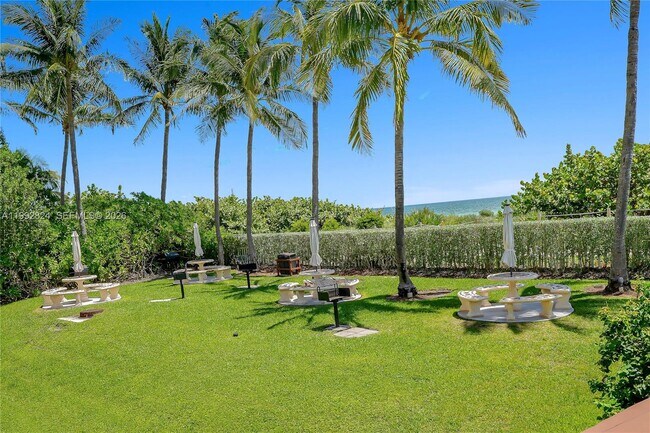 Building Photo - 6767 Collins Ave