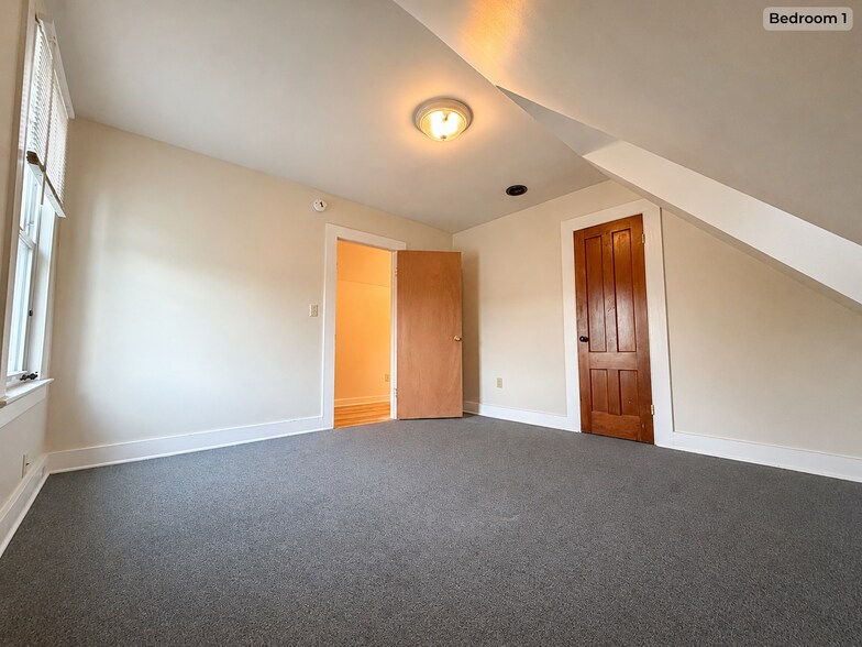 Building Photo - 48 Winthrop St