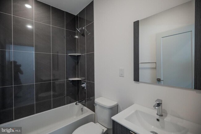 Building Photo - 3716 Haverford Ave