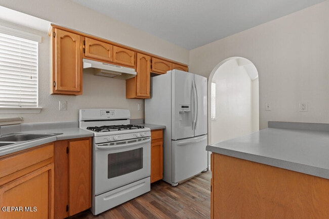 Building Photo - 11823 Stone Castle Dr