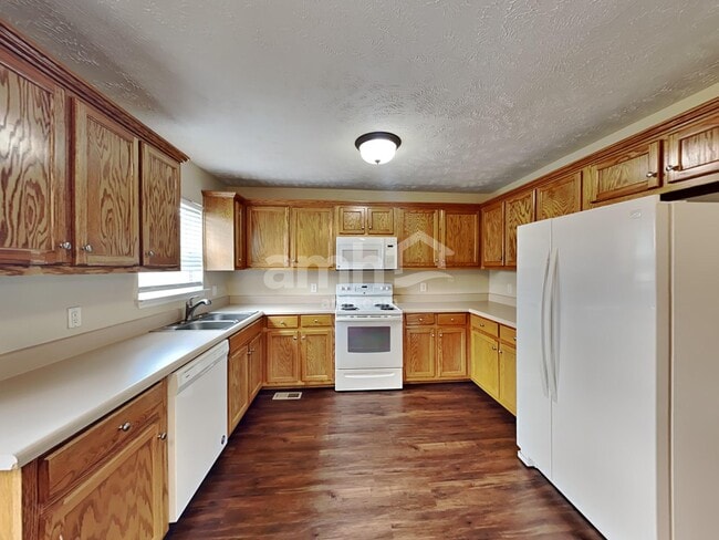 Building Photo - 1525 John Galt Dr