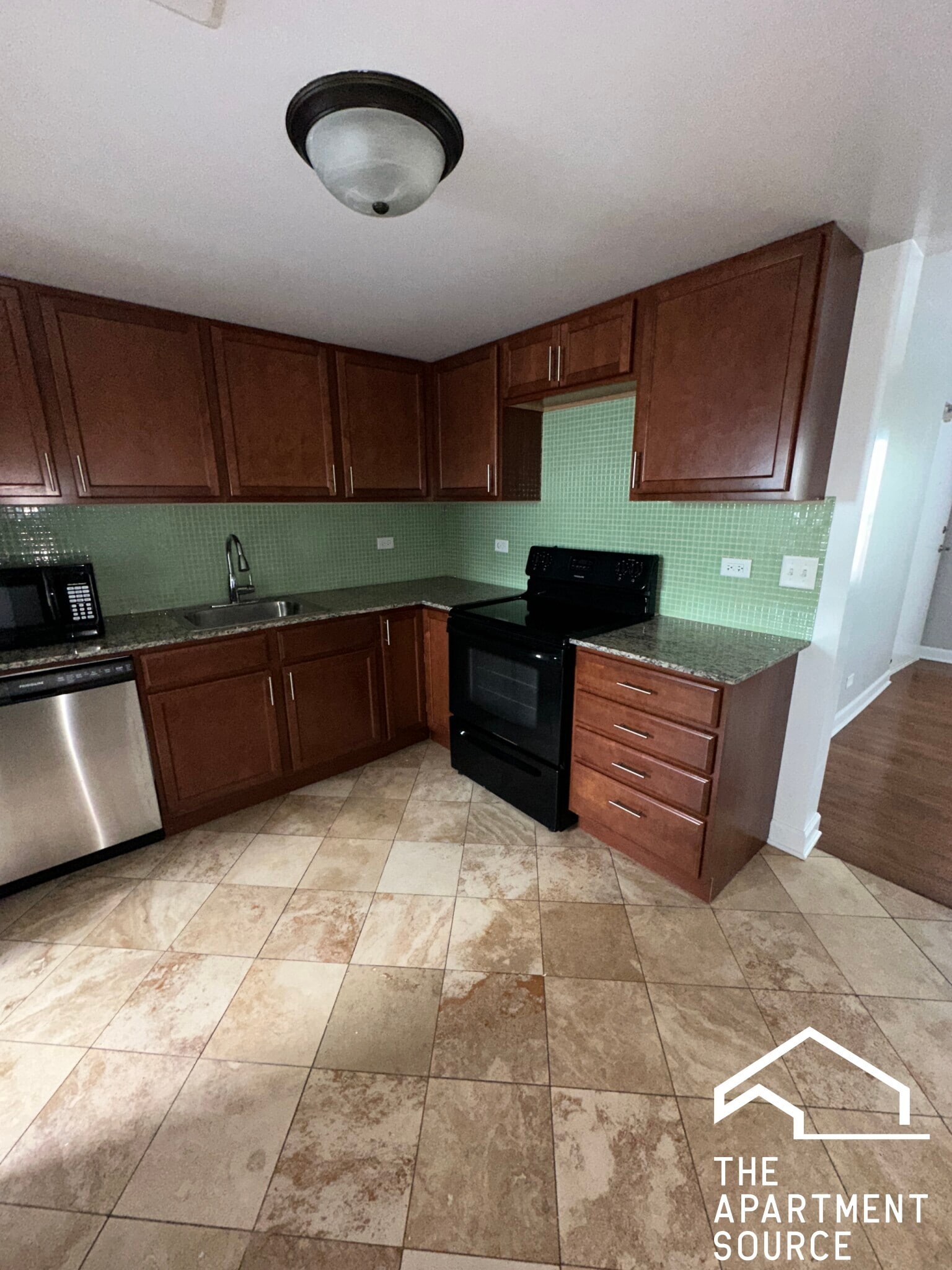 Building Photo - 7628 N Milwaukee Ave