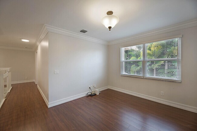 Building Photo - 9485 Baritone Ct