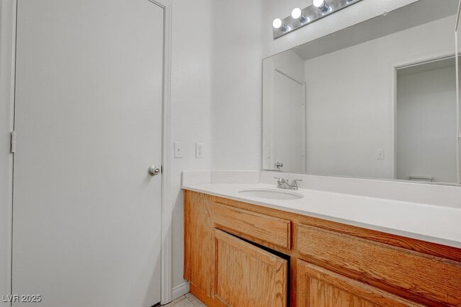 Building Photo - 2187 Eclair Cir