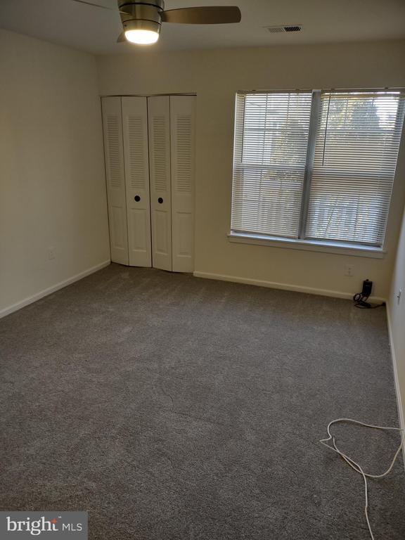 Building Photo - 2803 Yarling Ct
