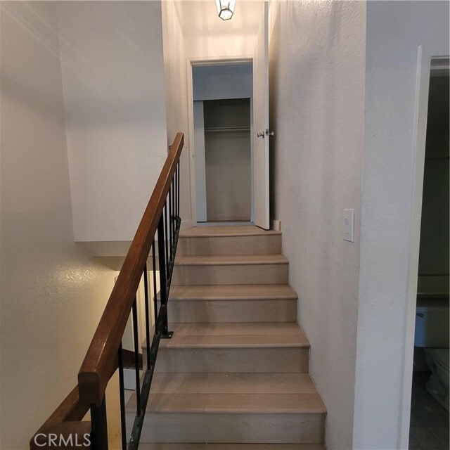 Building Photo - 2309 E Curtis Ct