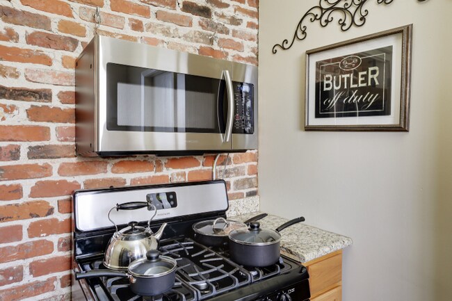 Building Photo - 1212 Treme St