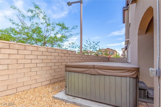 Building Photo - 11824 Mino Rio Ave