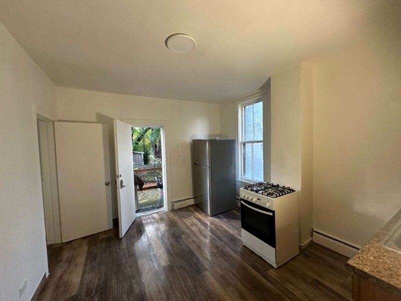 Building Photo - 1288 W 83rd St