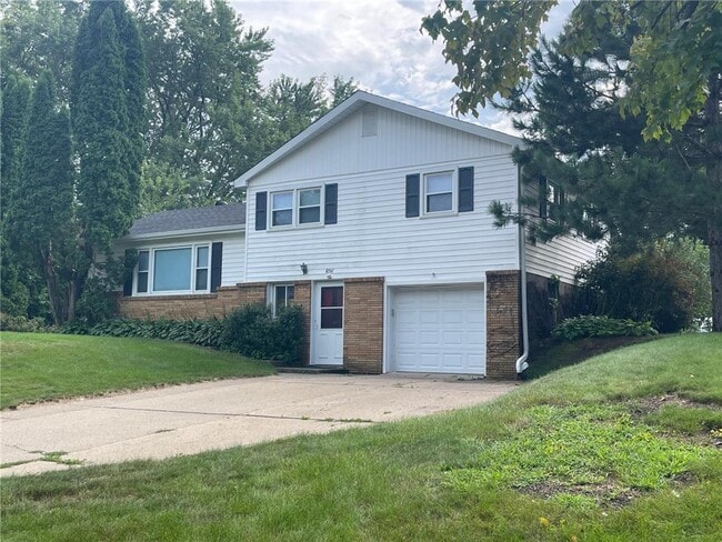 Primary Photo - 1056 Ingerson Rd
