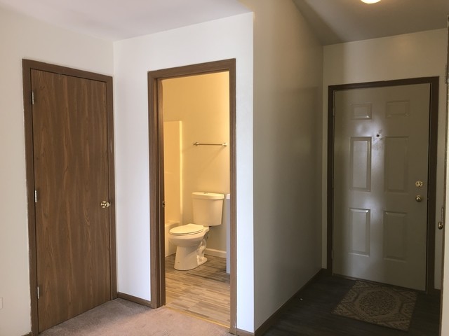 Building Photo - 1380 Cunat Court,