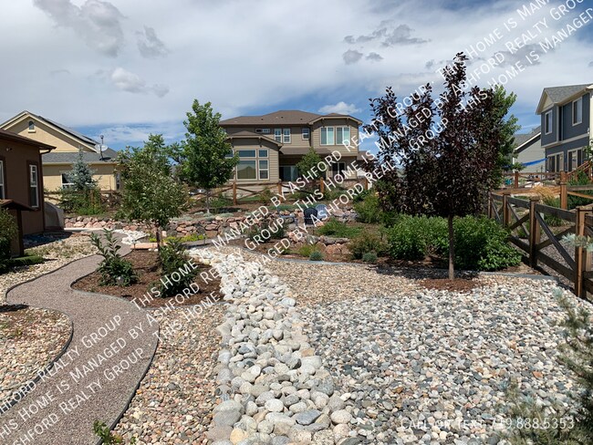 Building Photo - 7215 Rim Bluff Ln