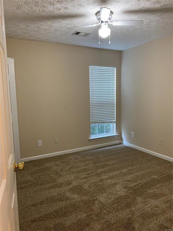 Building Photo - 131 Live Oaks Dr