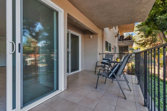 Building Photo - 2370 Via Mariposa W