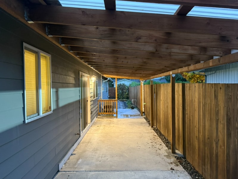 Building Photo - 3501 Springbrook Ln