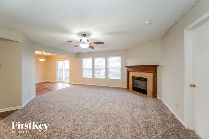 Building Photo - 2282 Hampton Dr